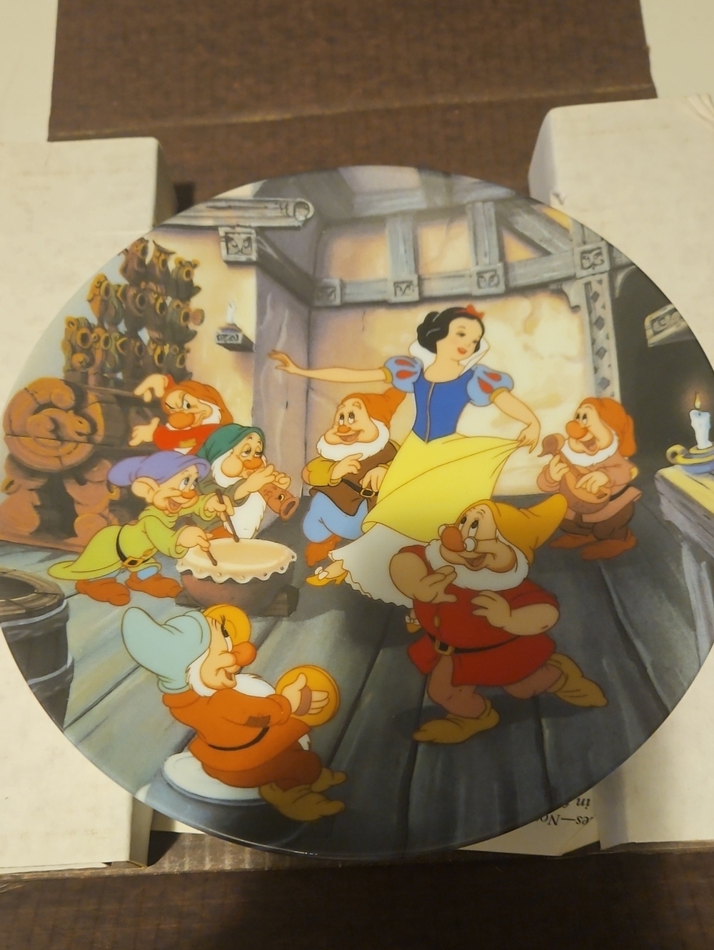 Knowles Snow White and the Seven Dwarfs Colorful Wall Plate
